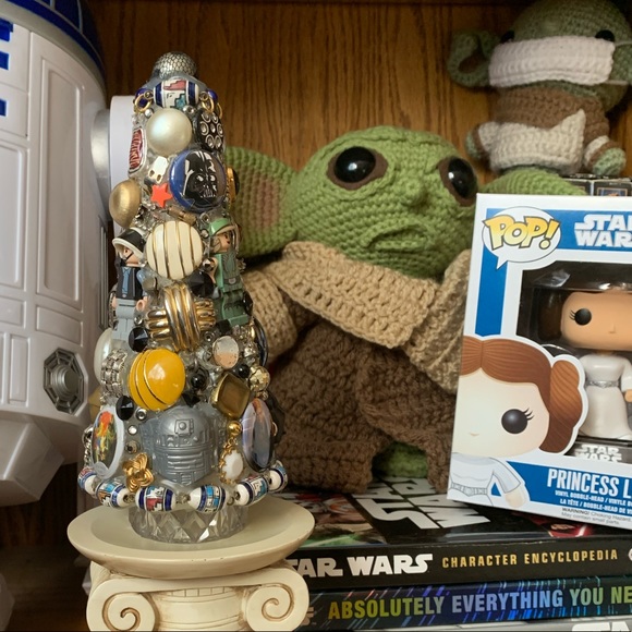 Star Wars Junkdrawer Tree Handmade Decoration - Picture 3 of 16